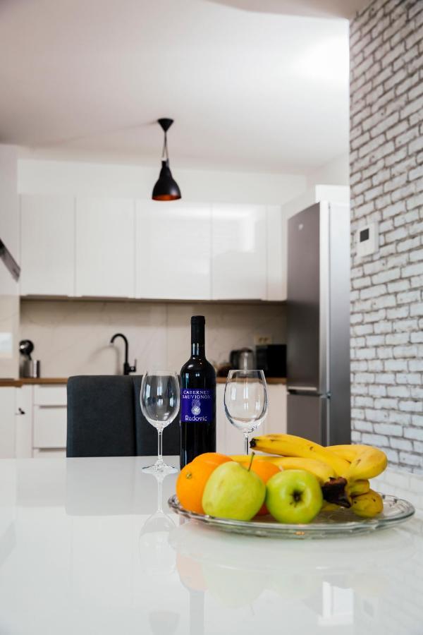Apartman Magdalena Apartment Makarska Exterior photo
